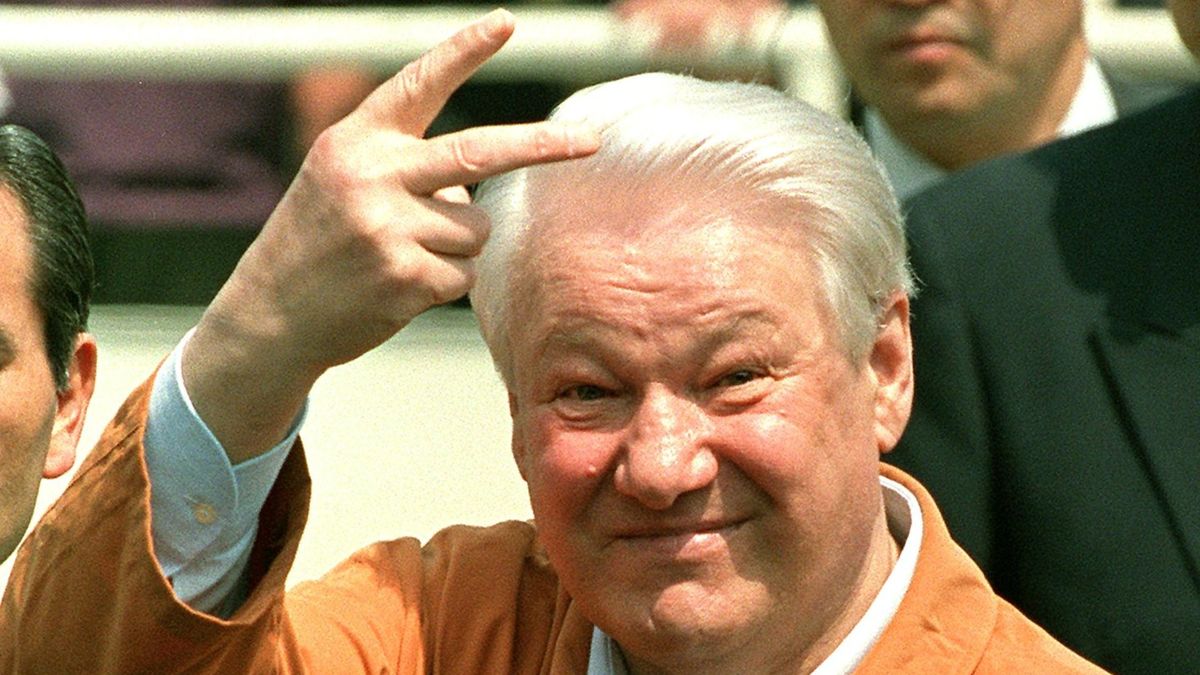 Archivy promlouvají – Jelcin byl alkoholik a Rusko mělo mít v NATO zvláštní status